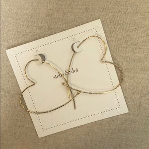 Stella & Dot earrings